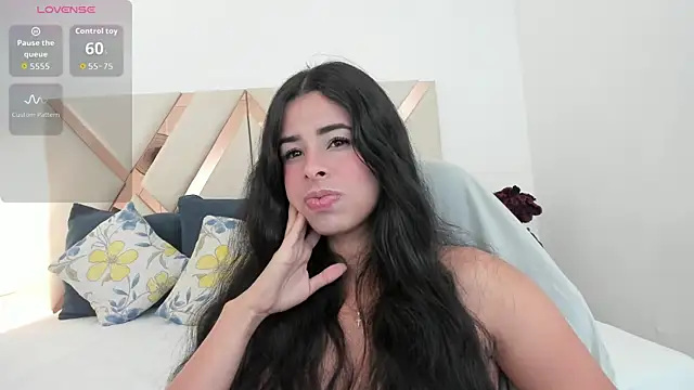 emma castilloo online show from 27, 5, 2026