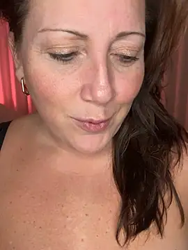 xsexycurvymilf online show from 13, 1, 2025