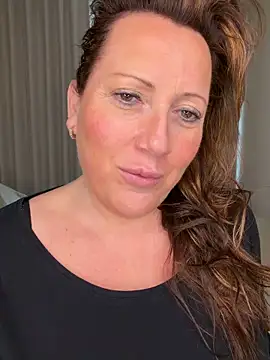 xsexycurvymilf online show from 20, 2, 2026