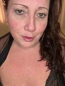 xsexycurvymilf online show from 20, 2, 2025