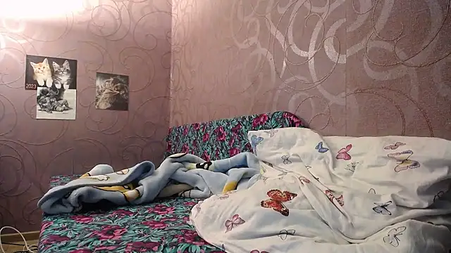 Fire  Foxx online show from 5, 12, 2024