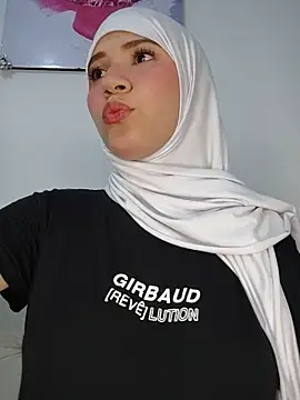 Snapshot of hanaa_18 chatting on 19, 2, 2026 hanaa 18 online show from 19, 2, 2026