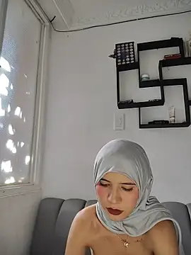 Snapshot of hanaa_18 chatting on 25, 7, 2026 hanaa 18 online show from 25, 7, 2026