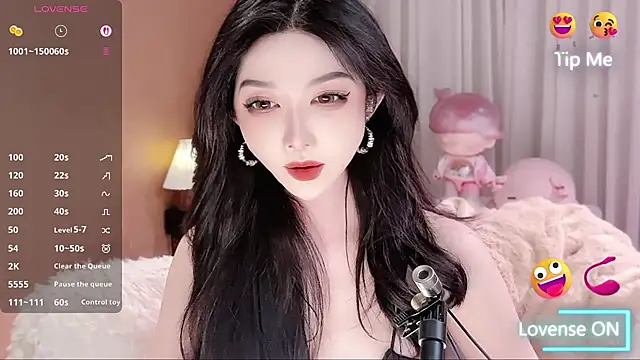Snapshot of vyizh- chatting on 8, 6, 2026 vyizh- online show from 8, 6, 2026