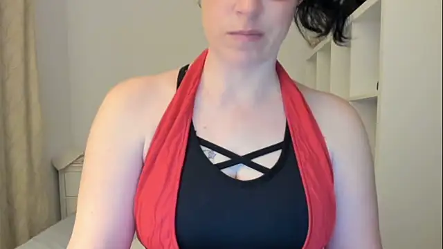 emmita69  online show from 6, 11, 2025