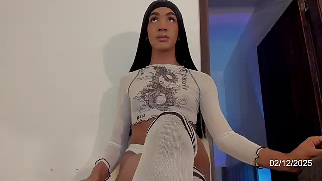 Karoline Marin online show from 3, 12, 2025