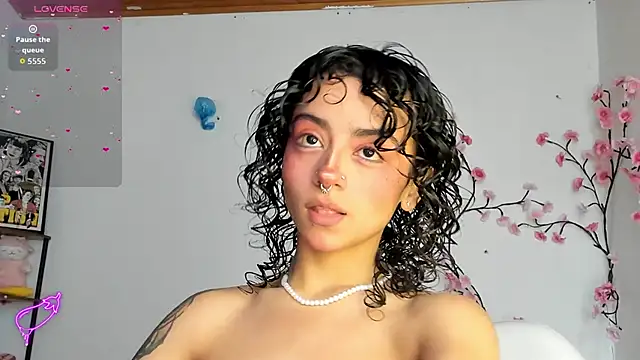 Snapshot of sami_monroe chatting on 19, 5, 2026 sami monroe online show from 19, 5, 2026