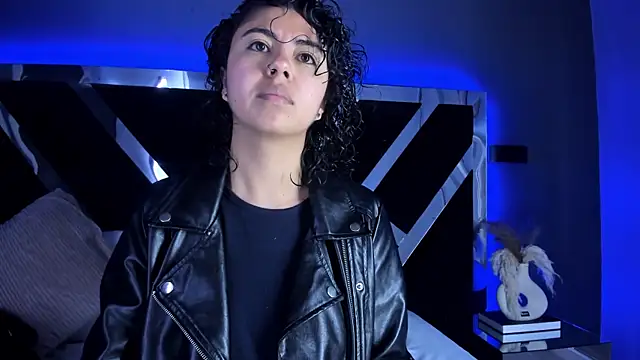 Amareto  online show from 3, 3, 2025