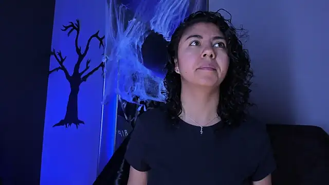 Amareto  online show from 26, 10, 2025