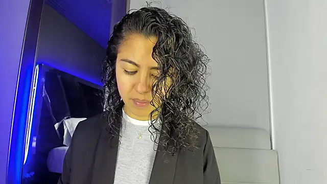 Amareto  online show from 25, 2, 2026