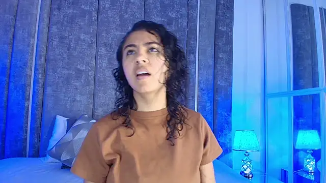 Snapshot of Amareto_ chatting on 8, 5, 2026 Amareto online show from 8, 5, 2026
