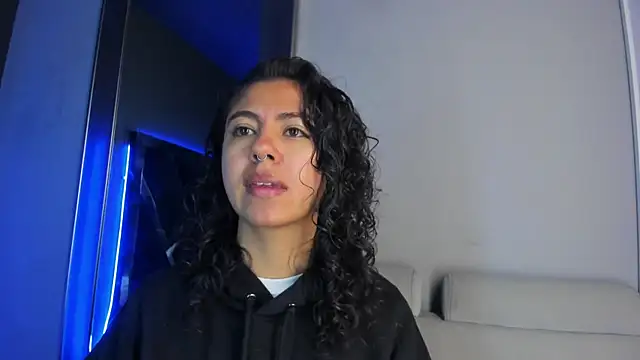 Amareto  online show from 4, 7, 2026