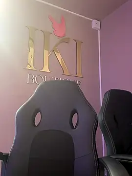 Amareto  online show from 2, 12, 2025