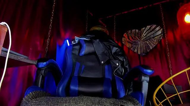 LatinMilk  online show from 15, 10, 2025