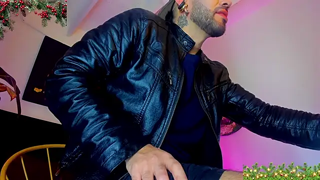 LatinMilk  online show from 5, 12, 2025