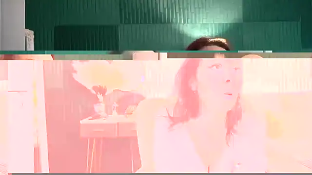 HaileyMoonn online show from 4, 3, 2026