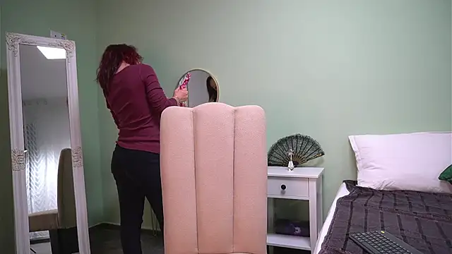 HaileyMoonn online show from 20, 10, 2025