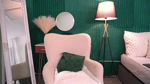 HaileyMoonn online show from 7, 11, 2025