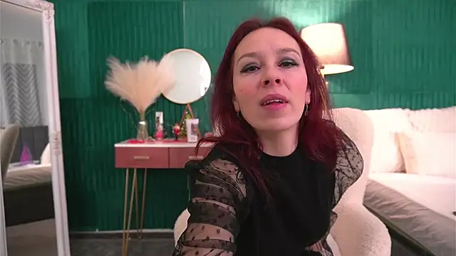 HaileyMoonn online show from 10, 1, 2026