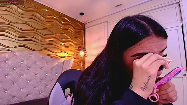 Andreita Jones online show from 18, 4, 2026