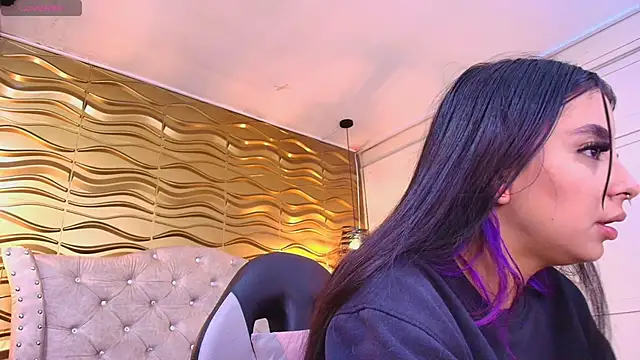 Snapshot of Andreita_Jones chatting on 3, 5, 2026 Andreita Jones online show from 3, 5, 2026