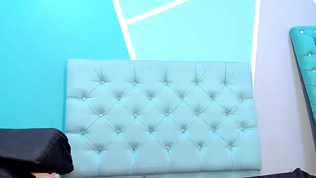 AlondraFerri1 online show from 28, 1, 2025