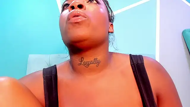 AlondraFerri1 online show from 27, 1, 2025