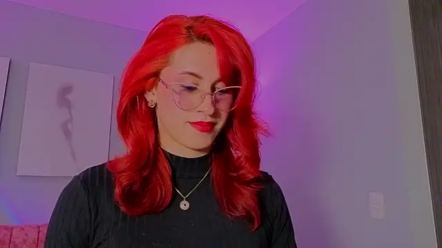 Juliana Saenzz online show from 6, 3, 2026