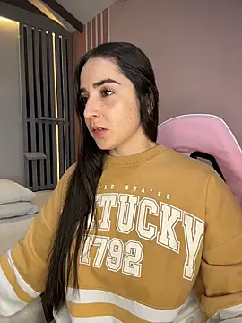 Victoria-And1 online show from 25, 2, 2026