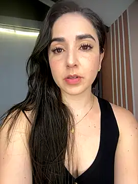 Snapshot of Victoria-And1 chatting on 23, 10, 2025 Victoria-And1 online show from 23, 10, 2025