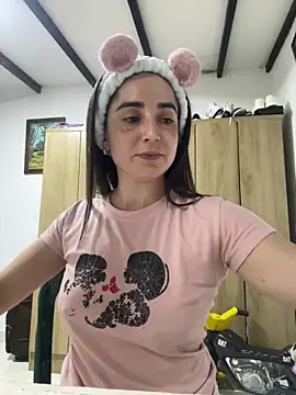 Snapshot of Victoria-And1 chatting on 16, 3, 2025 Victoria-And1 online show from 16, 3, 2025