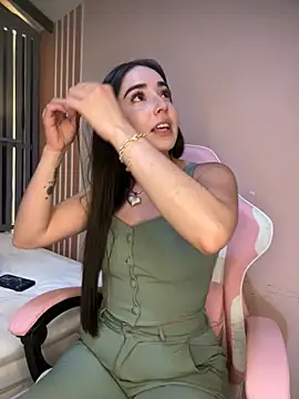 Snapshot of Victoria-And1 chatting on 2, 10, 2025 Victoria-And1 online show from 2, 10, 2025