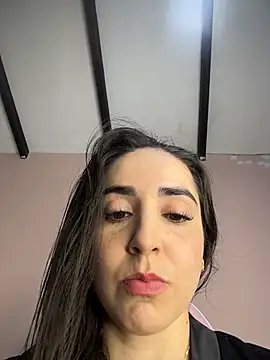 Victoria-And1 online show from 14, 4, 2026