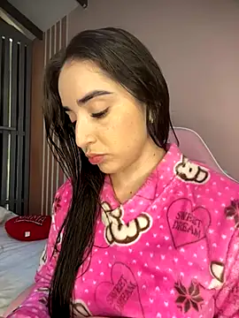 Snapshot of Victoria-And1 chatting on 30, 9, 2025 Victoria-And1 online show from 30, 9, 2025