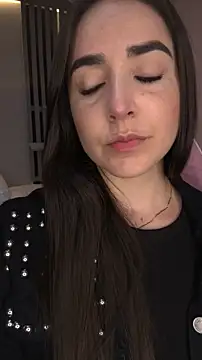 Snapshot of Victoria-And1 chatting on 30, 11, 2025 Victoria-And1 online show from 30, 11, 2025