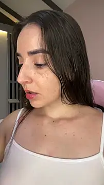 Snapshot of Victoria-And1 chatting on 25, 11, 2025 Victoria-And1 online show from 25, 11, 2025