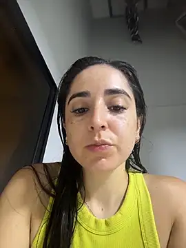 Victoria-And1 online show from 16, 4, 2026