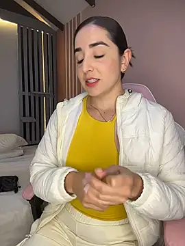 Victoria-And1 online show from 15, 4, 2026