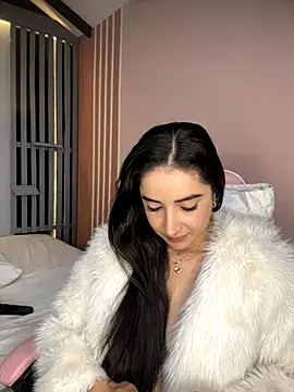 Snapshot of Victoria-And1 chatting on 17, 10, 2025 Victoria-And1 online show from 17, 10, 2025