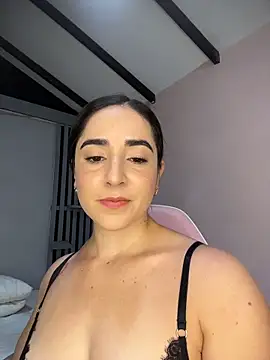 Victoria-And1 online show from 6, 3, 2026