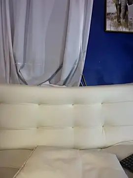 AleezaFrench online show from 2, 3, 2026