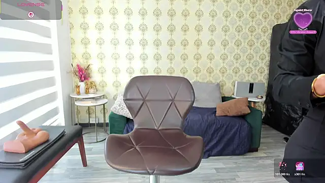 Snapshot of _angelina_class_7 chatting on 22, 5, 2026 angelina class 7 online show from 22, 5, 2026