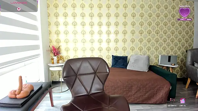 Snapshot of _angelina_class_7 chatting on 13, 5, 2026 angelina class 7 online show from 13, 5, 2026