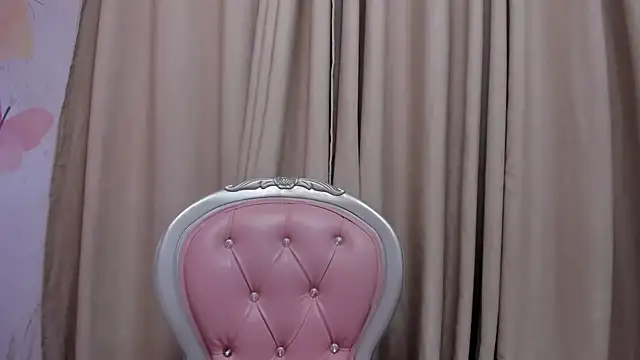 Arianna bigboobs  online show from 14, 2, 2025