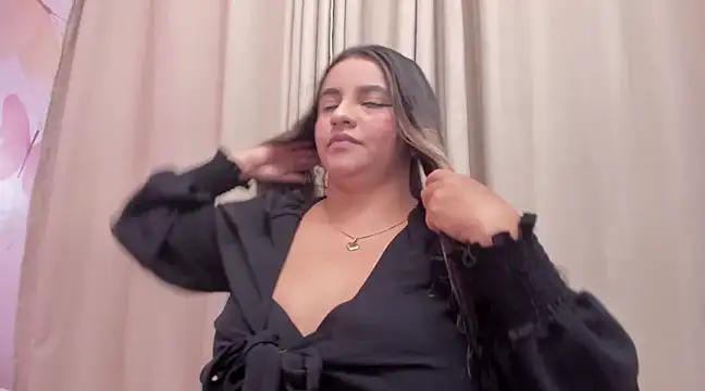 Arianna bigboobs  online show from 3, 3, 2025