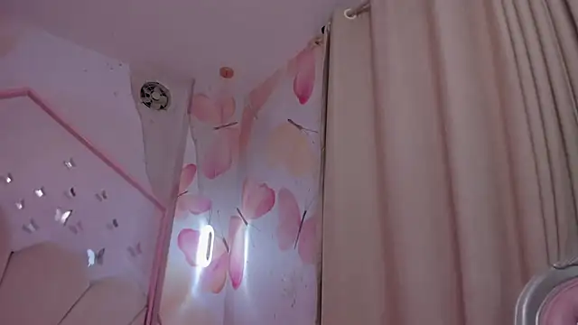 Arianna bigboobs  online show from 4, 3, 2025