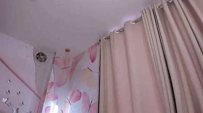 Arianna bigboobs  online show from 26, 2, 2025
