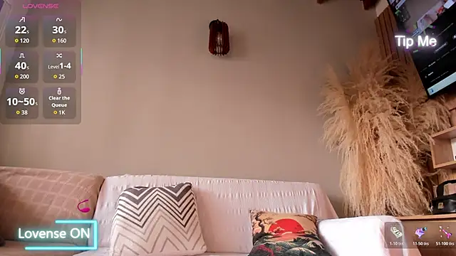 neo dimou  online show from 10, 11, 2025