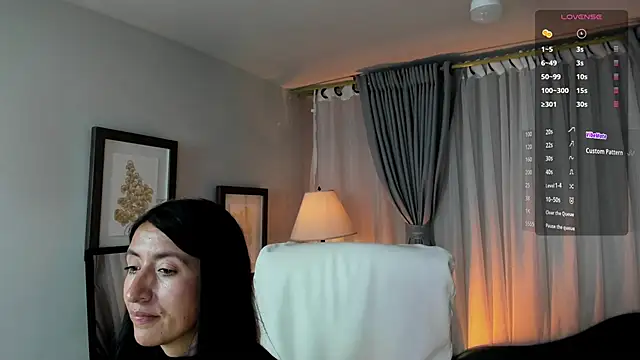 Snapshot of kira_moon__ chatting on 19, 10, 2025 kira moon online show from 19, 10, 2025