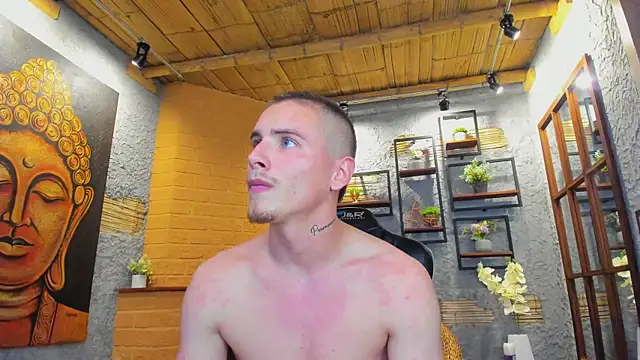 Snapshot of JordanThompson_ chatting on 21, 3, 2025 JordanThompson online show from 21, 3, 2025